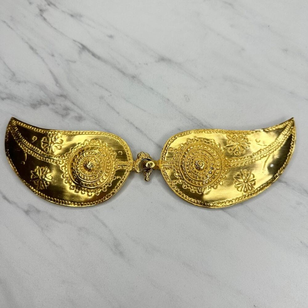 Vintage Gold Tone Two Piece Interlocking Belt Buckle Embossed Medallion Crescent